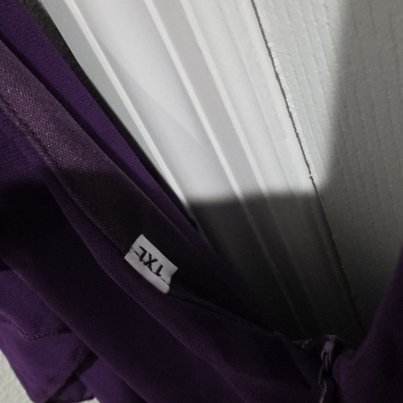 Elegant Deep Purple Maxi Dress - Picture 6 of 6